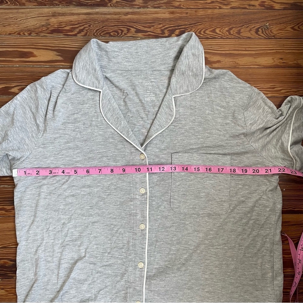 NWT Auden Heather Gray loud Knit Modal Short Sleeve Notch Collar Top and Shorts - Picture 7 of 9